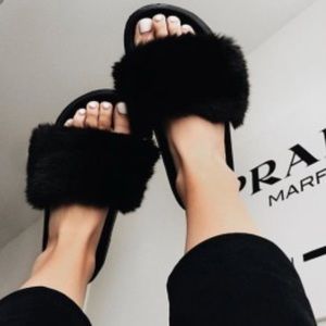 Urban outfitters black fuzzy slides